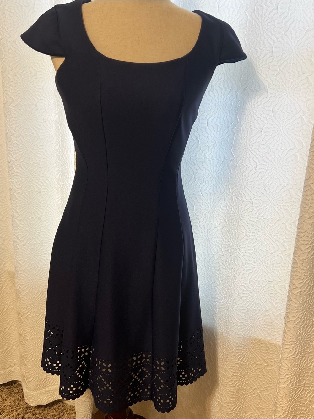 Donna Ricco Navy Fit-and-Flare Midi Dress with Laser-Cut Hem